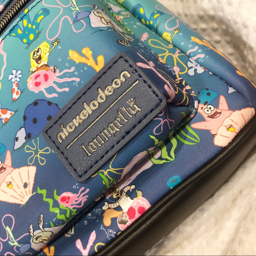 🎉FREE SHIP🎉Loungefly Sponge Bob under the sea backpack - Picture 3 of 7